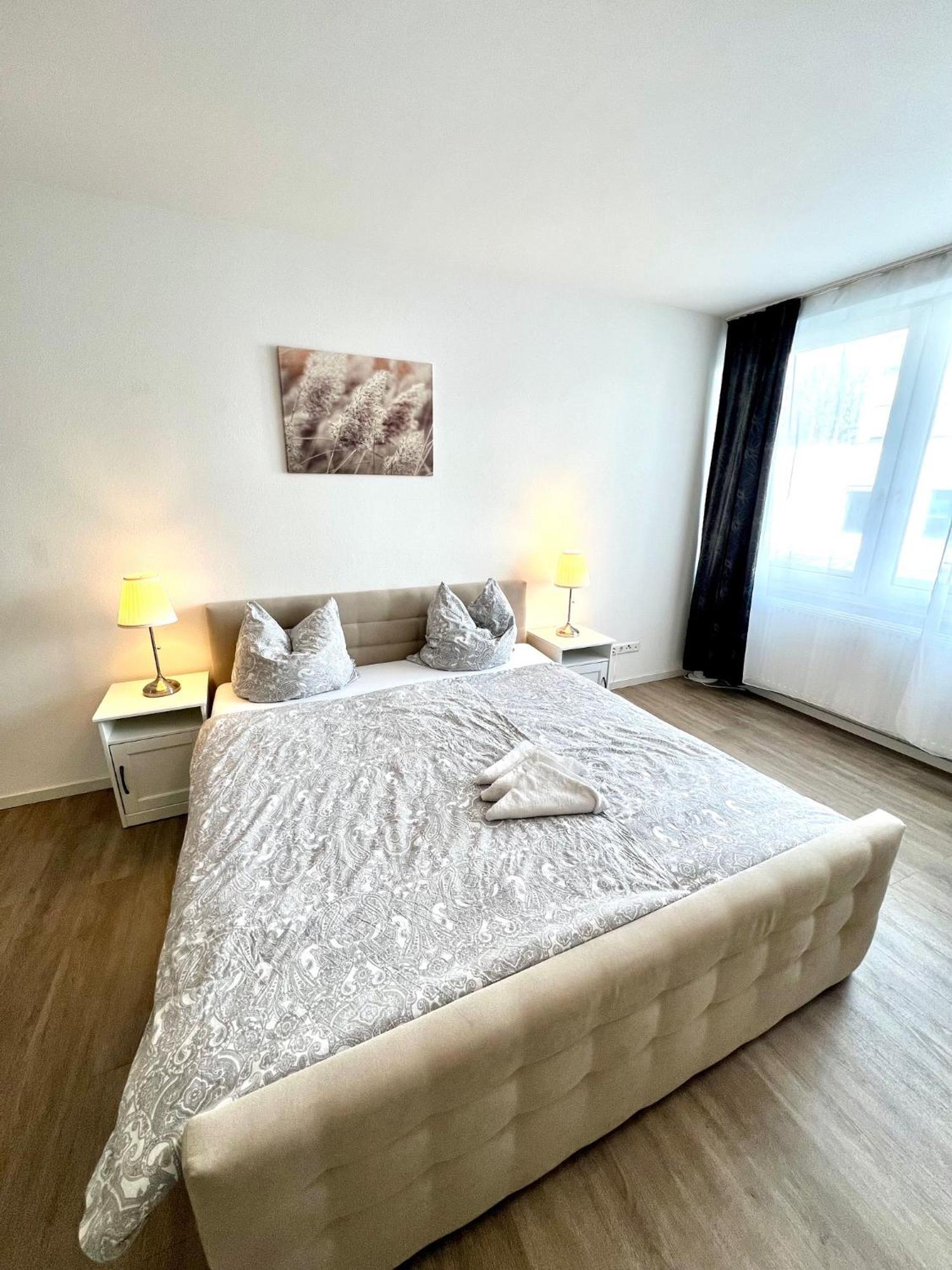 City Appartement Kueche,Bad, Parken Im Zentrum Von 拉芬斯堡 客房 照片
