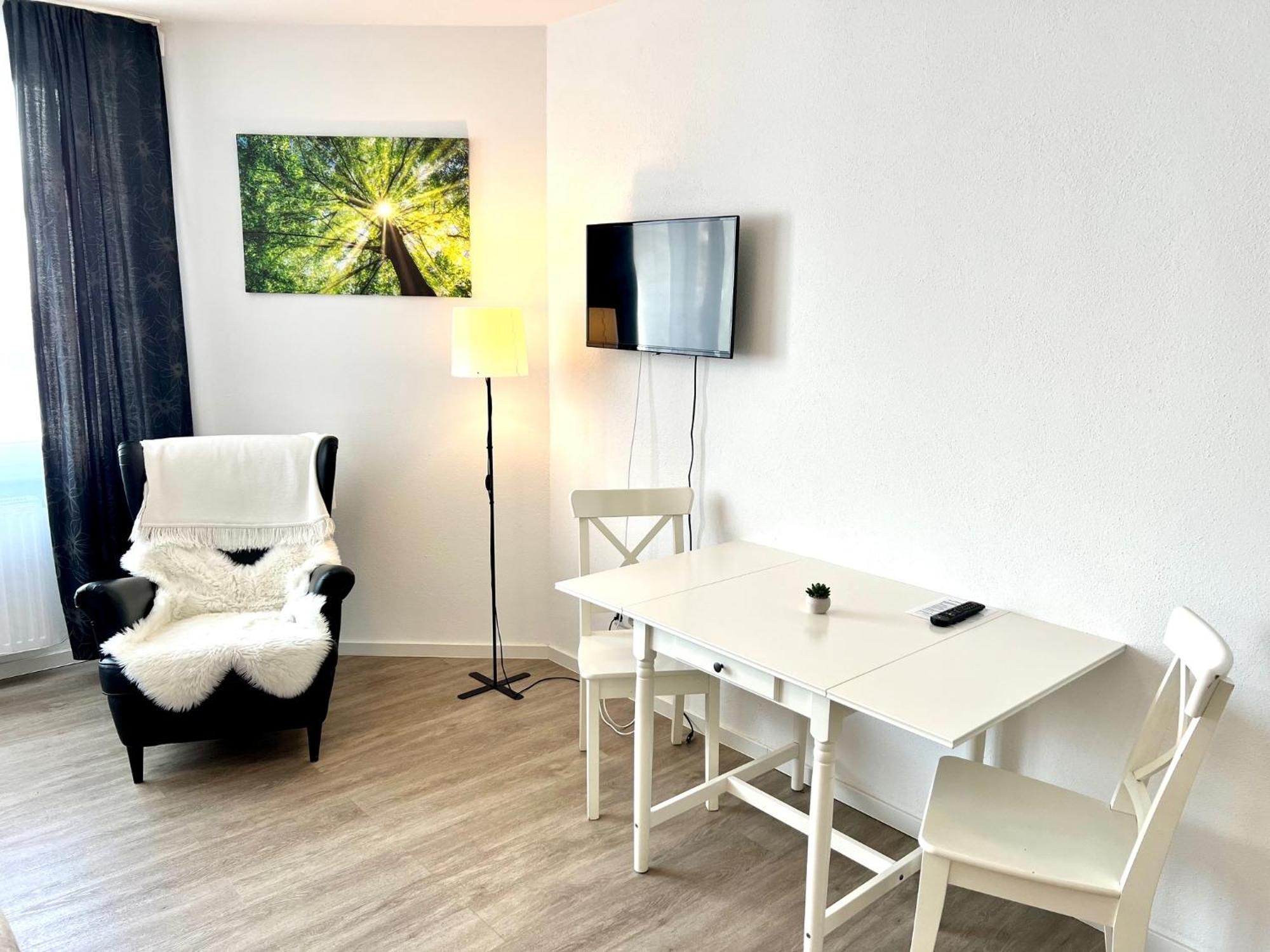 City Appartement Kueche,Bad, Parken Im Zentrum Von 拉芬斯堡 外观 照片