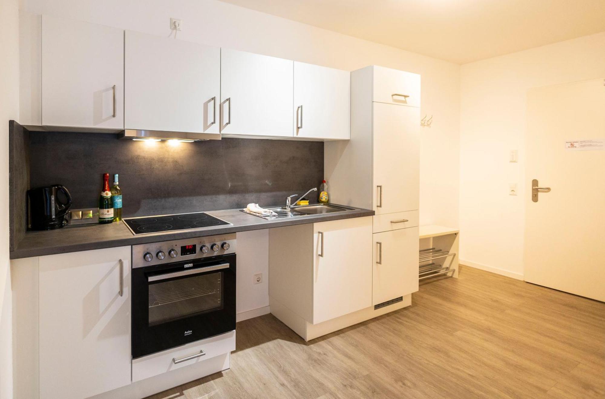 City Appartement Kueche,Bad, Parken Im Zentrum Von 拉芬斯堡 外观 照片
