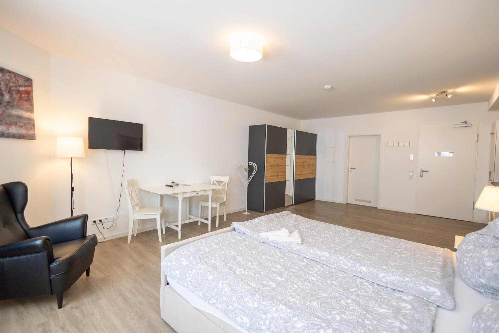 City Appartement Kueche,Bad, Parken Im Zentrum Von 拉芬斯堡 外观 照片