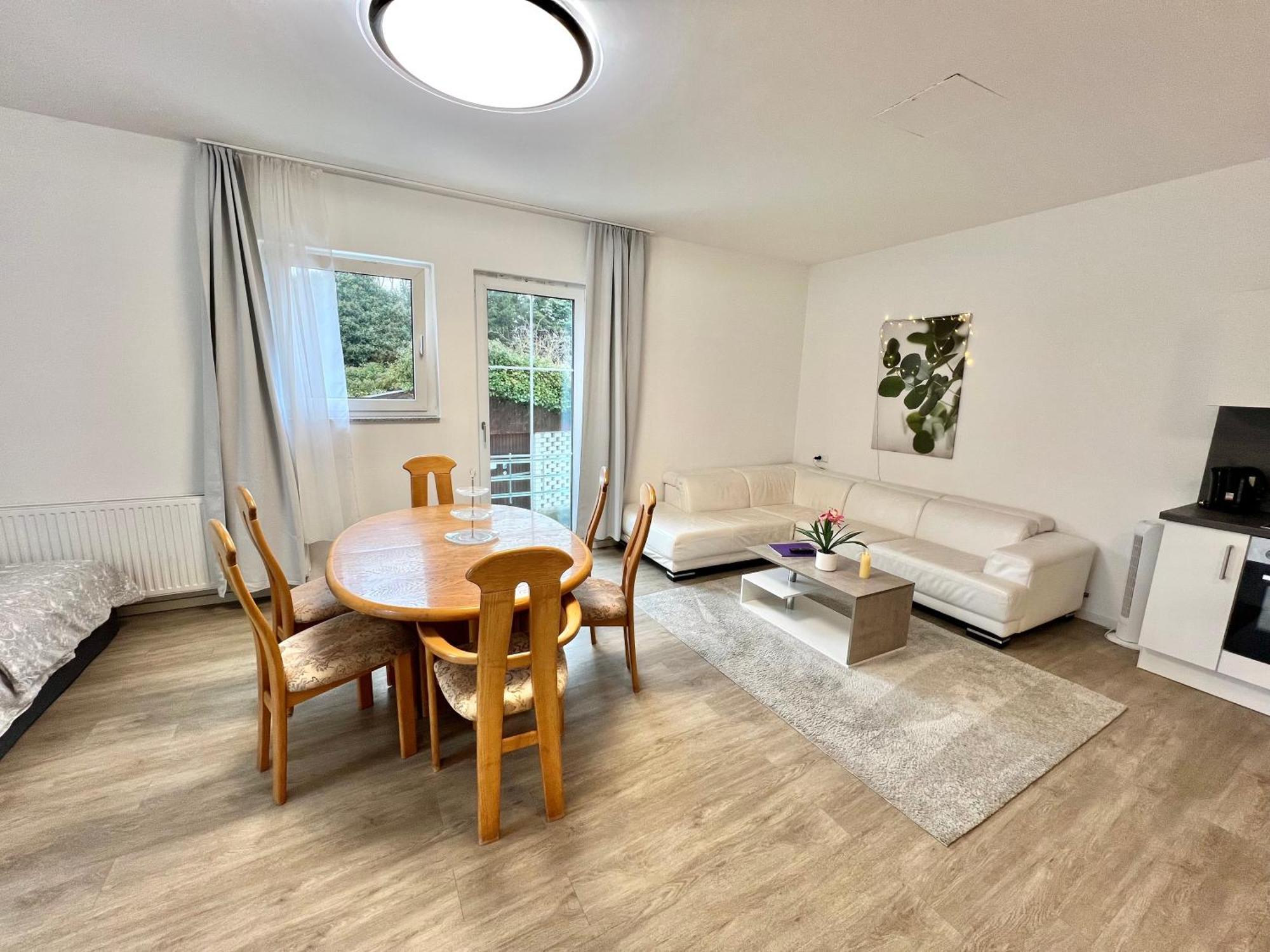 City Appartement Kueche,Bad, Parken Im Zentrum Von 拉芬斯堡 客房 照片