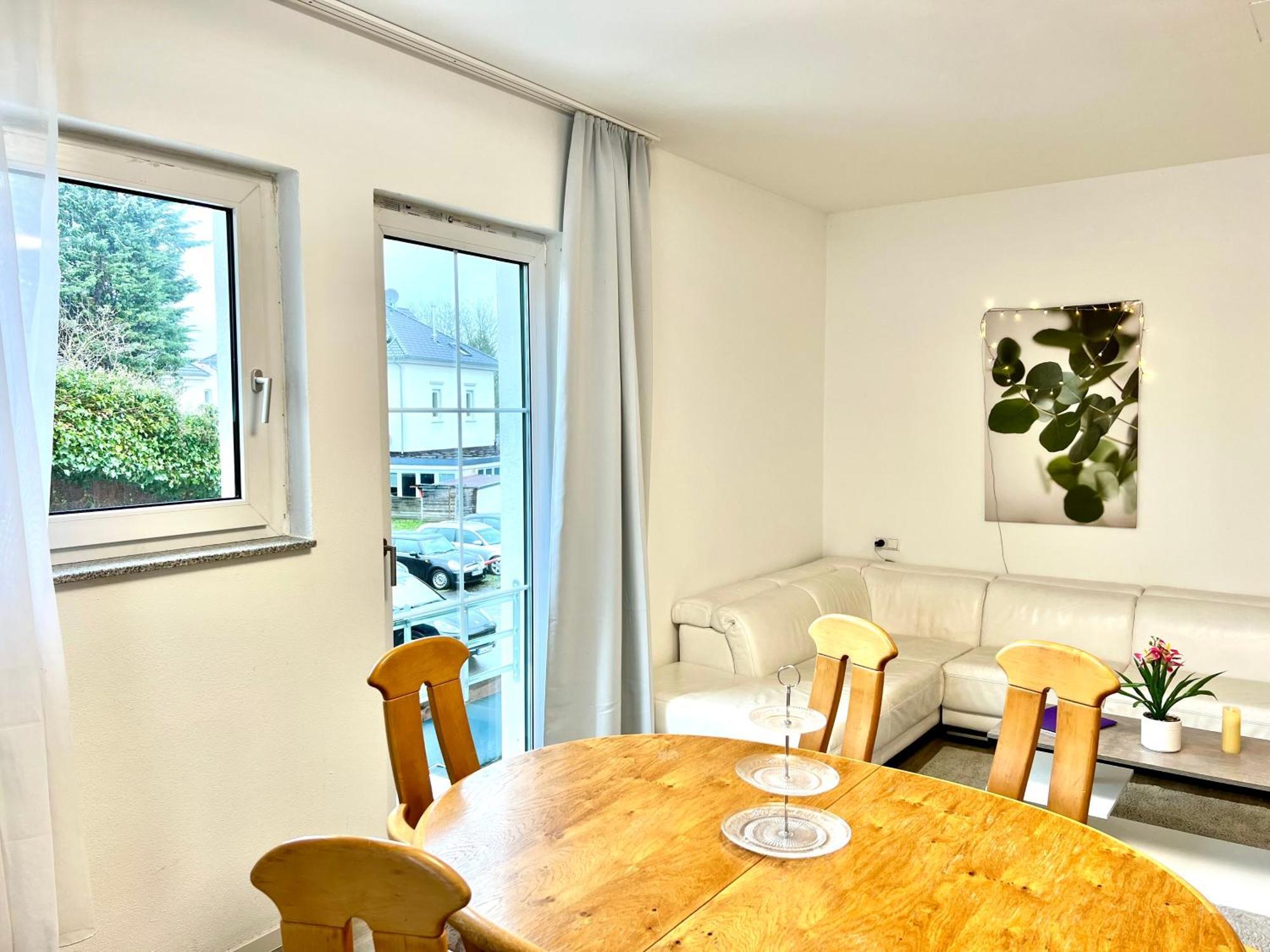 City Appartement Kueche,Bad, Parken Im Zentrum Von 拉芬斯堡 客房 照片