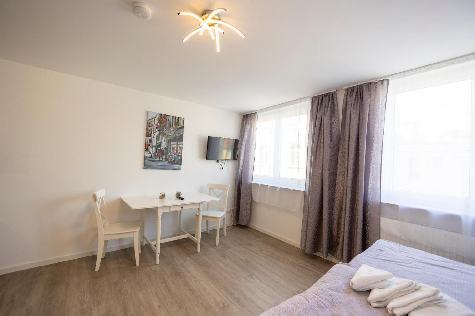 City Appartement Kueche,Bad, Parken Im Zentrum Von 拉芬斯堡 外观 照片